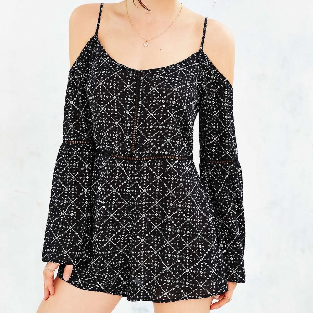 Shoulder Cut-Out Aztec Pattern Romper